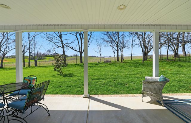 566 Harvest Lane, Harrodsburg, KY 40330