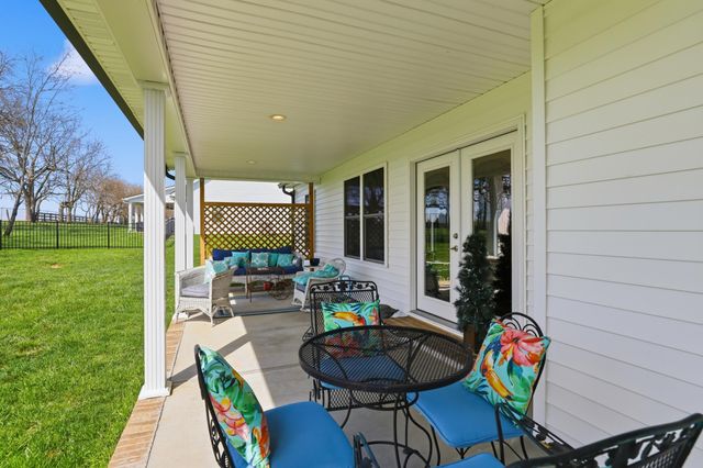 566 Harvest Lane, Harrodsburg, KY 40330