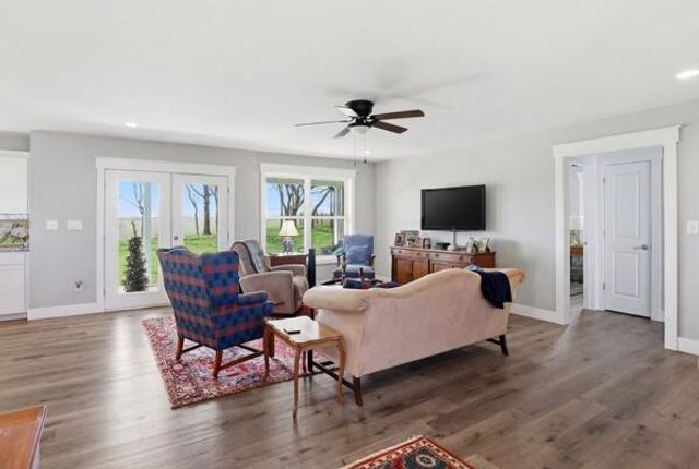 566 Harvest Lane, Harrodsburg, KY 40330