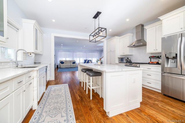 63 Franklin Street, East Rockaway, NY 11518