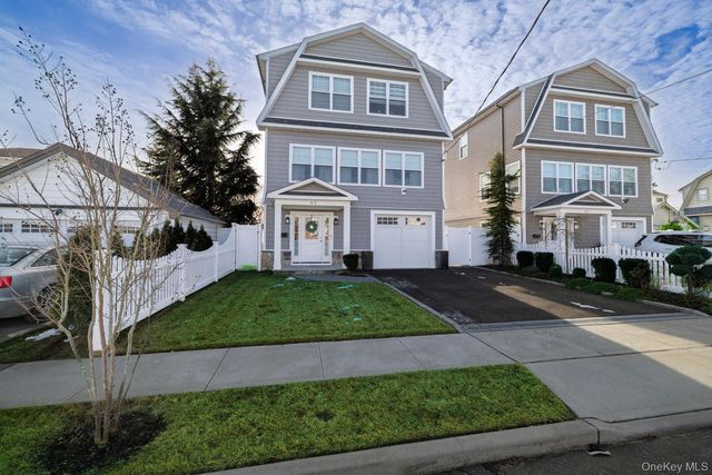 63 Franklin Street, East Rockaway, NY 11518