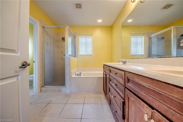 17026 Tremont ST, Fort Myers, FL 33908