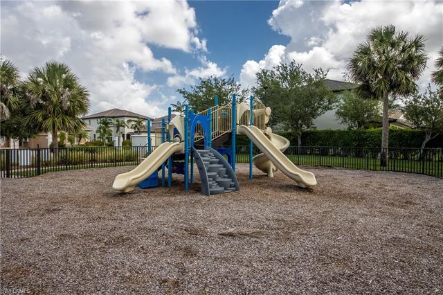 17026 Tremont ST, Fort Myers, FL 33908