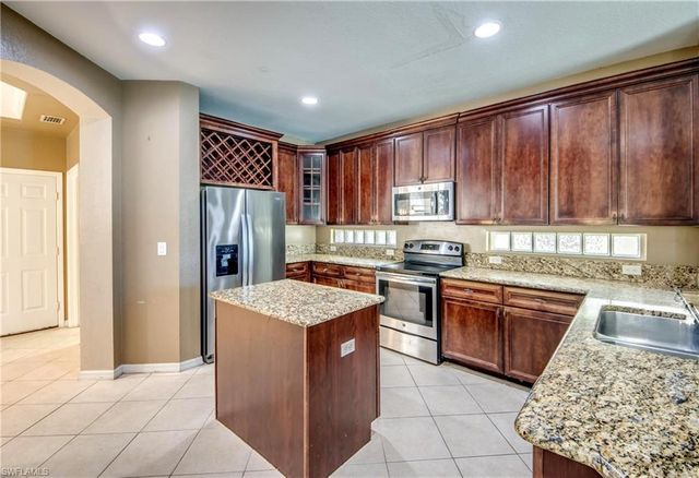 17026 Tremont ST, Fort Myers, FL 33908