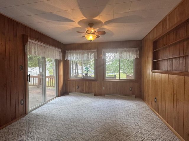 W5915 LAKE DRIVE, Shawano, WI 54166