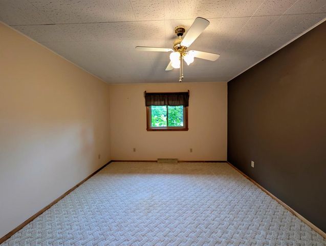 W5915 LAKE DRIVE, Shawano, WI 54166