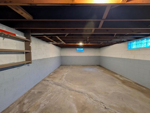 W5915 LAKE DRIVE, Shawano, WI 54166