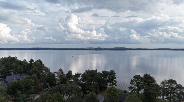 W5915 LAKE DRIVE, Shawano, WI 54166