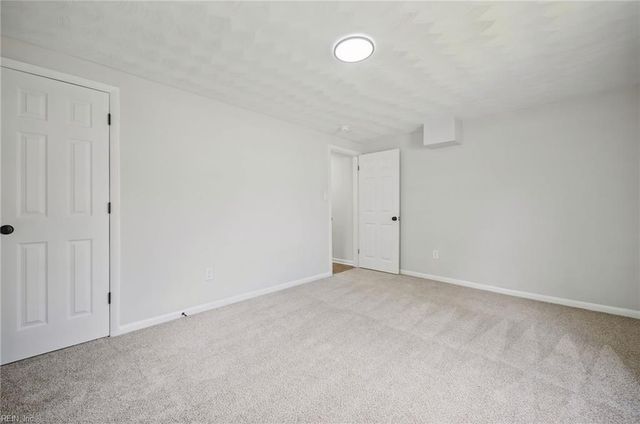 105 Wythe Crescent DR, Hampton, VA 23661