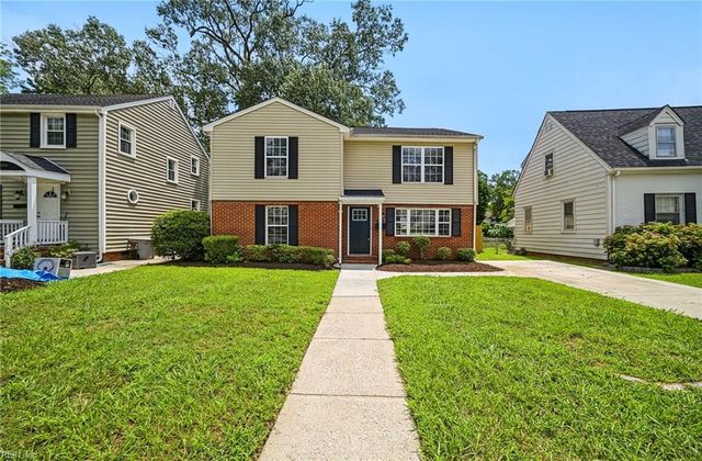 105 Wythe Crescent DR, Hampton, VA 23661