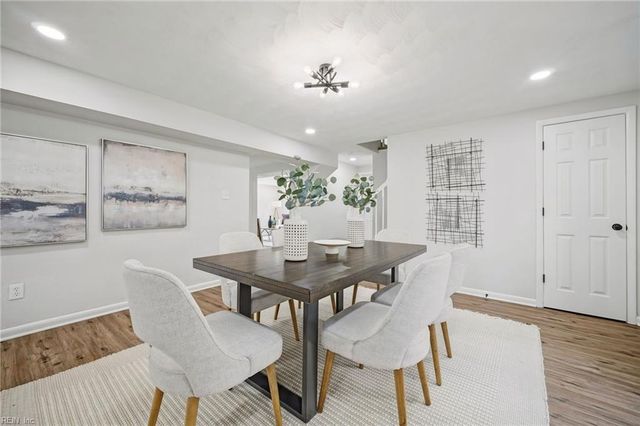 105 Wythe Crescent DR, Hampton, VA 23661