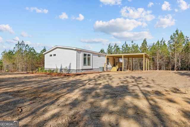 1262 Penny Morris Road, Baxley, GA 31513