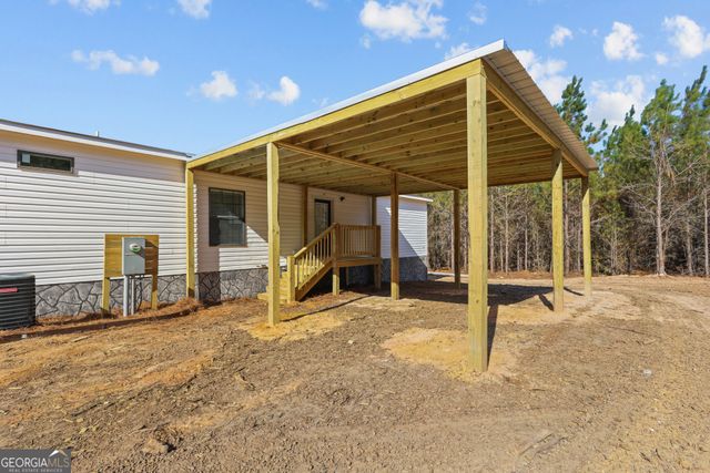 1262 Penny Morris Road, Baxley, GA 31513