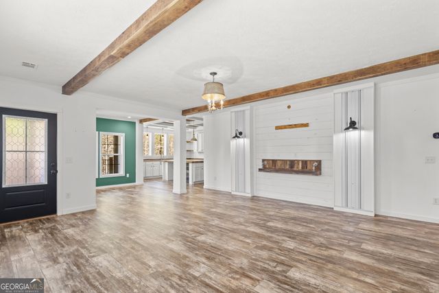 1262 Penny Morris Road, Baxley, GA 31513