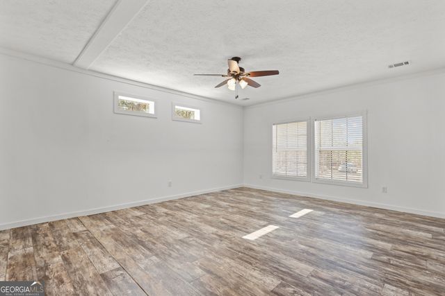 1262 Penny Morris Road, Baxley, GA 31513