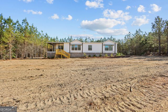 1262 Penny Morris Road, Baxley, GA 31513