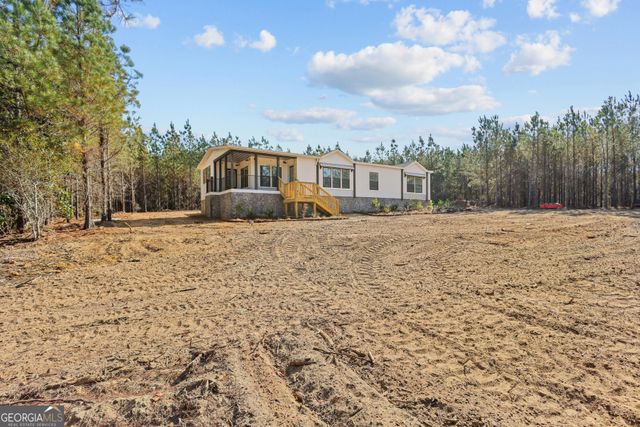 1262 Penny Morris Road, Baxley, GA 31513