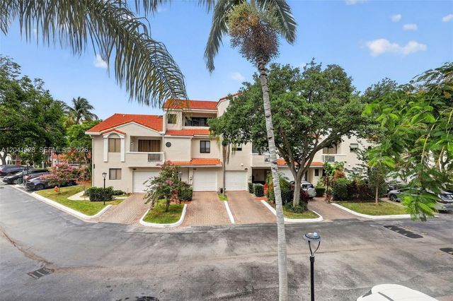 21391 Marina Cove Circle 19K, Aventura, FL 33180