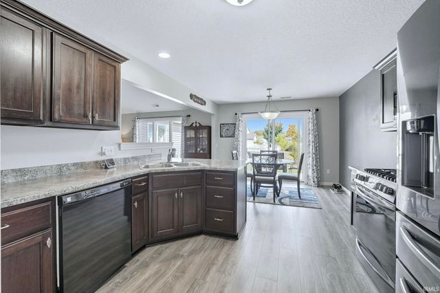 395 Greenpointe Parkway, Fort Wayne, IN 46814