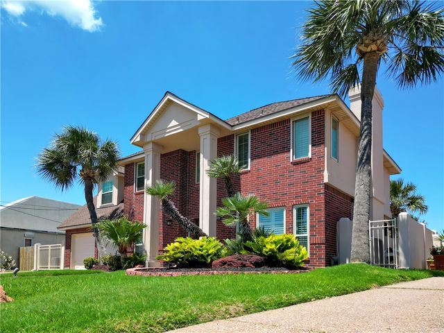8210 Seashore Dr, Corpus Christi, TX 78412