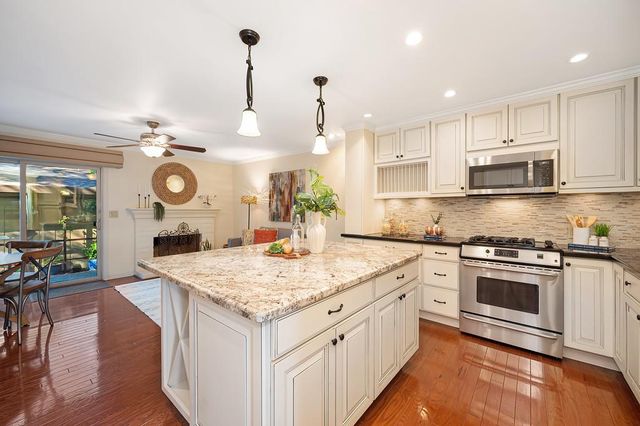 6912 Navarro Ct, Citrus Heights, CA 95621