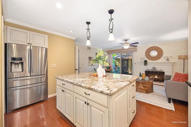 6912 Navarro Ct, Citrus Heights, CA 95621