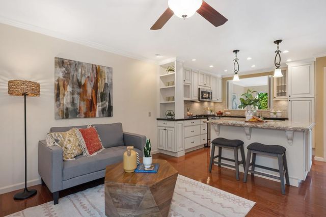 6912 Navarro Ct, Citrus Heights, CA 95621