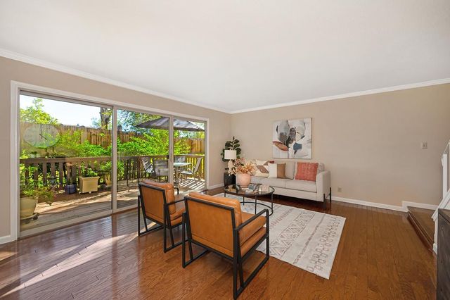 6912 Navarro Ct, Citrus Heights, CA 95621