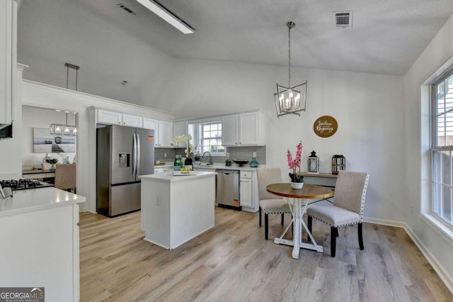 1616 Dunton Green Way, Lawrenceville, GA 30043