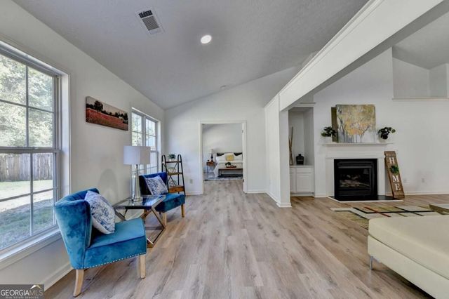 1616 Dunton Green Way, Lawrenceville, GA 30043
