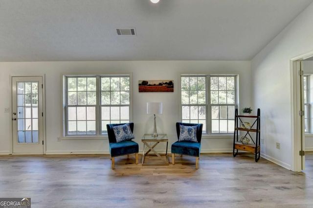 1616 Dunton Green Way, Lawrenceville, GA 30043