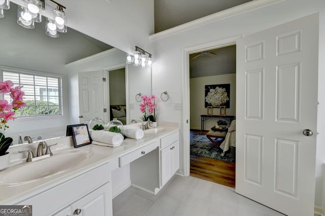 1616 Dunton Green Way, Lawrenceville, GA 30043