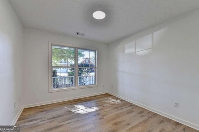 1616 Dunton Green Way, Lawrenceville, GA 30043