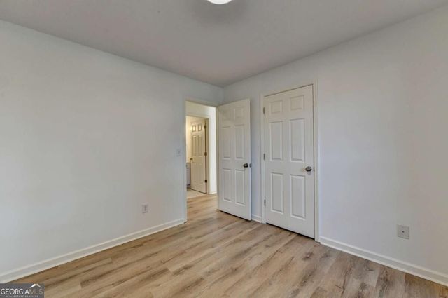 1616 Dunton Green Way, Lawrenceville, GA 30043
