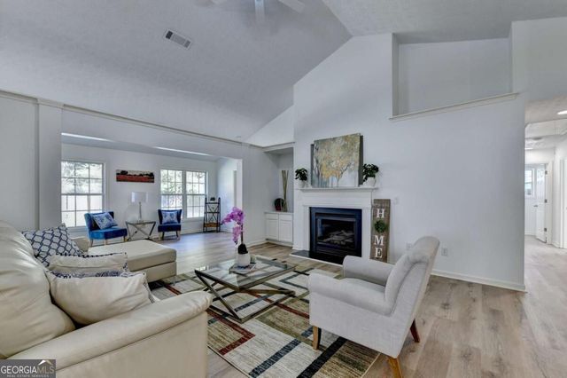 1616 Dunton Green Way, Lawrenceville, GA 30043