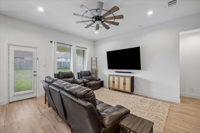 1630 Little Rabbit Court, Montgomery, TX 77316