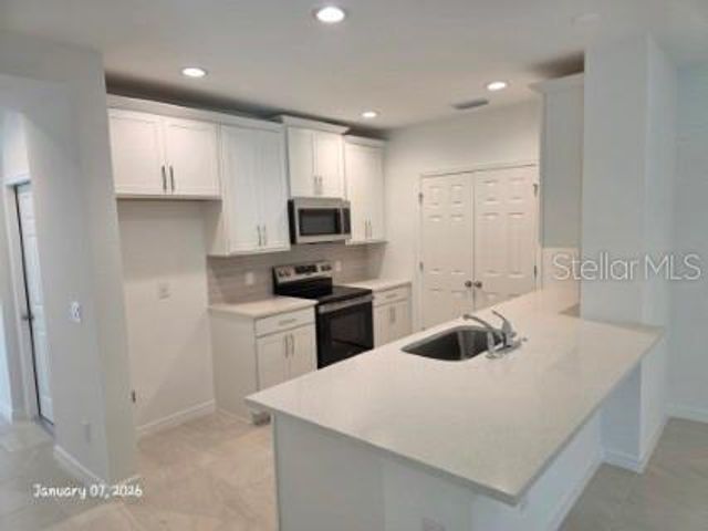 1337 SAWGRASS HAMMOCK LANE, Davenport, FL 33837