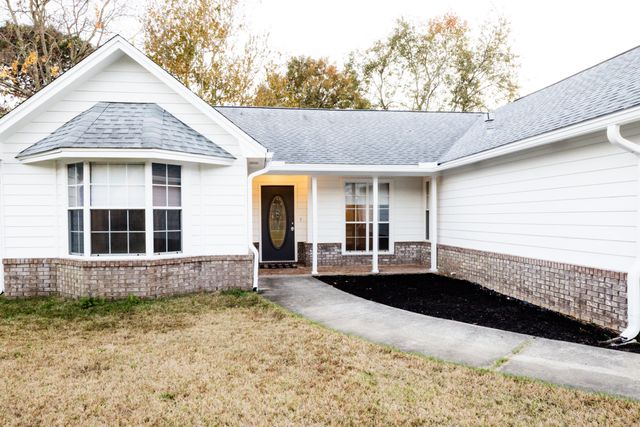 339 Michael Court, Mary Esther, FL 32569