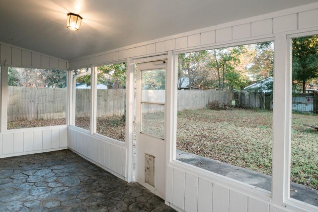 339 Michael Court, Mary Esther, FL 32569