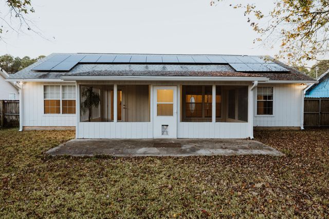 339 Michael Court, Mary Esther, FL 32569