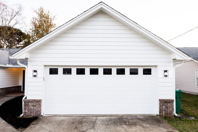 339 Michael Court, Mary Esther, FL 32569