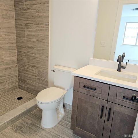 7368 Brys Drive, Shelby, MI 48316