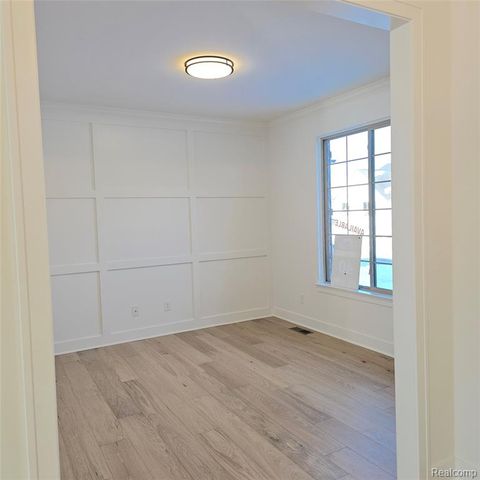 7368 Brys Drive, Shelby, MI 48316