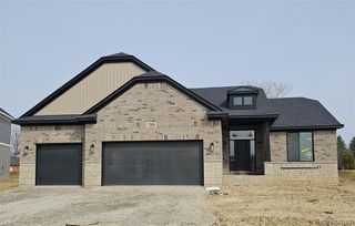 7368 Brys Drive, Shelby, MI 48316