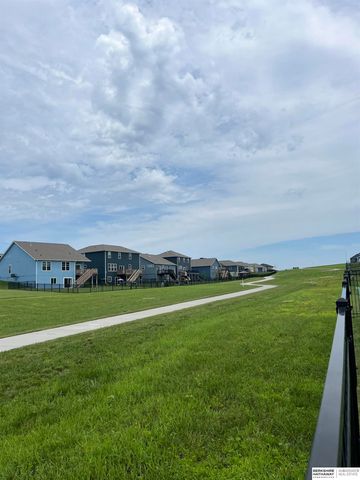 19122 Fir Street, Gretna, NE 68028