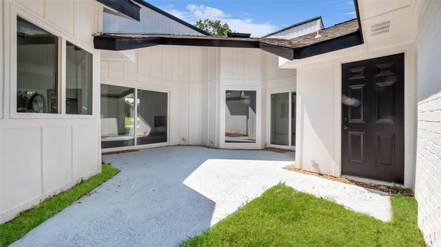 1202 Quail Hollow Drive, Garland, TX 75043