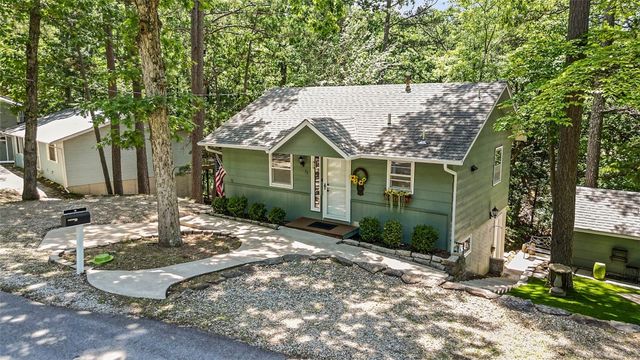 36 E Mountain Drive, Eureka Springs, AR 72632