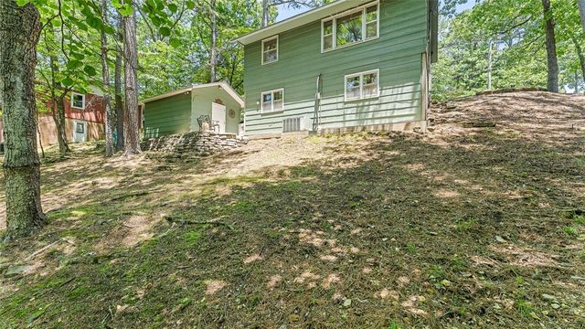 36 E Mountain Drive, Eureka Springs, AR 72632