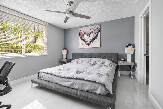 700 Scotia Drive 205, Hypoluxo, FL 33462