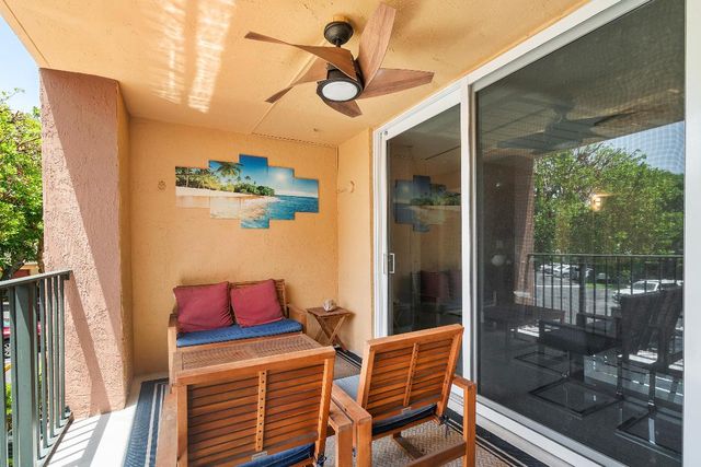 700 Scotia Drive 205, Hypoluxo, FL 33462